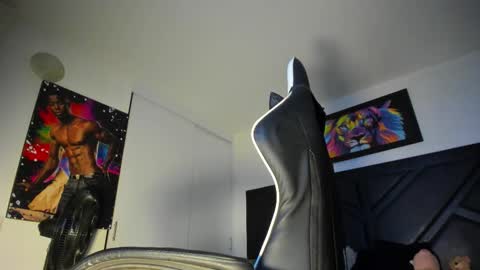 Snapshot of peter_coleman chatting on 18, 9, 2025 PeterColeman online show from 18, 9, 2025