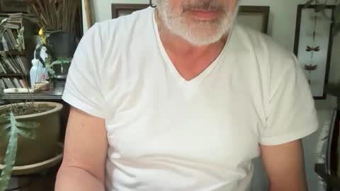 Snapshot of peterbartxxx chatting on 13, 5, 2026 peterbartxxx online show from 13, 5, 2026
