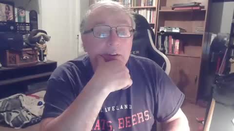 Snapshot of peterinohio57 chatting on 23, 10, 2025 peterinohio57 online show from 23, 10, 2025