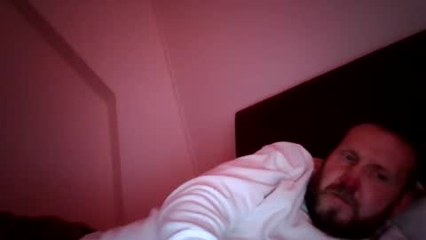 jelle online show from 17, 4, 2026