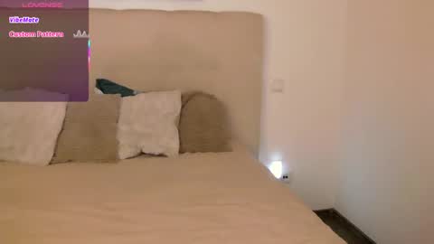 Peters Emily online show from 25, 4, 2026