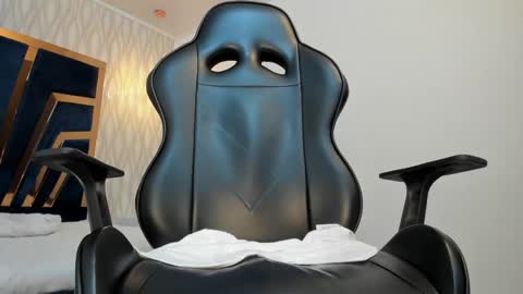 PETES EVANS new account online show from 5, 3, 2025