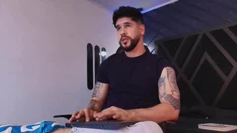 PETES EVANS new account online show from 26, 3, 2026