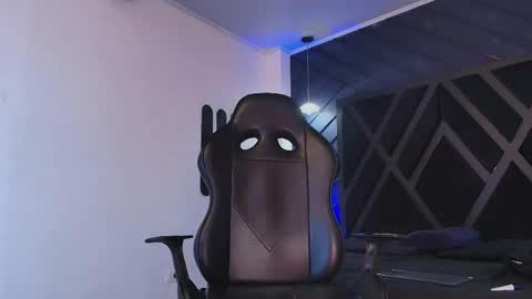 PETES EVANS new account online show from 10, 4, 2026