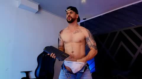 PETES EVANS new account online show from 18, 4, 2026