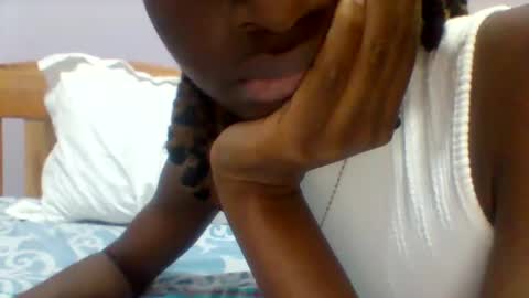 Snapshot of petite_ariana chatting on 10, 3, 2026 ariana online show from 10, 3, 2026