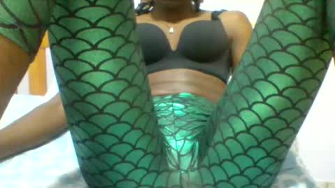 Snapshot of petite_ariana chatting on 11, 3, 2026 ariana online show from 11, 3, 2026