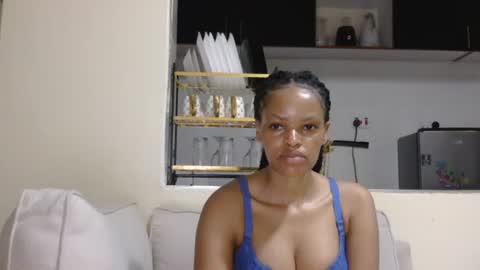 petite_beroh online show from 28, 4, 2026