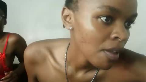 mimi online show from 24, 4, 2026