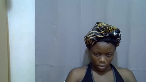 Snapshot of petite_melan chatting on 30, 9, 2025 petite_melan online show from 30, 9, 2025