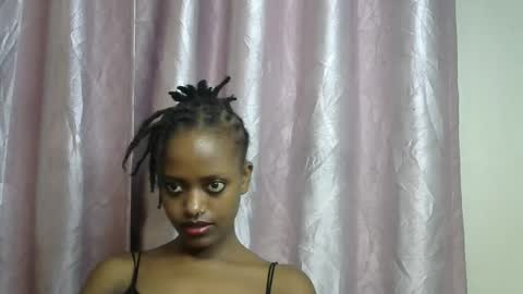 petite_star2 online show from 6, 1, 2026