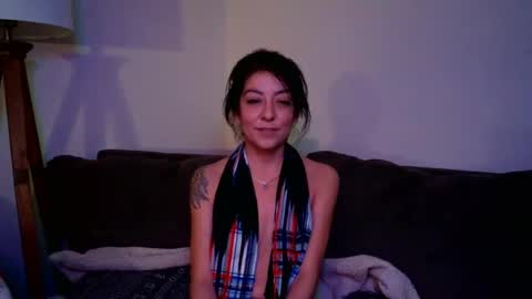 petite treat  online show from 2, 12, 2024