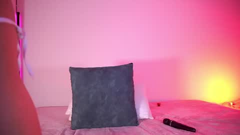 Snapshot of petiteprincesx chatting on 11, 6, 2026 Petiteprinces online show from 11, 6, 2026