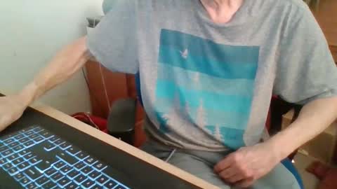 petitwilly online show from 17, 2, 2026