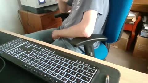 petitwilly online show from 16, 3, 2026