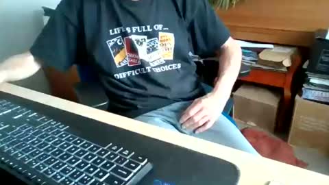 petitwilly online show from 15, 6, 2026