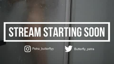 i.. .U can call me Nick ....    Help me to reach 200 thumbs up online show from 26, 4, 2026