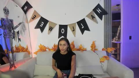 Peyton   online show from 9, 10, 2025