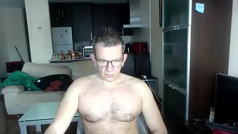 Snapshot of pg19clp4191zm chatting on 10, 2, 2026 Alex online show from 10, 2, 2026