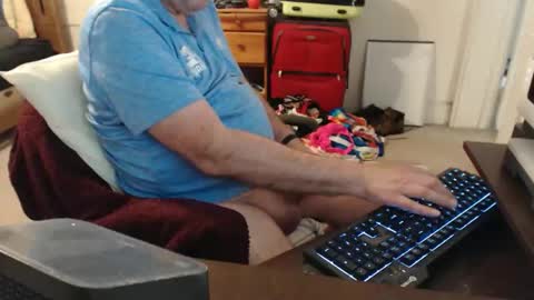 Snapshot of pghhorny2 chatting on 28, 4, 2026 pghhorny2 online show from 28, 4, 2026
