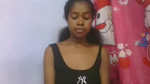 phania185885 online show from 19, 4, 2026