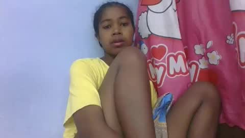 phania185885 online show from 26, 4, 2026