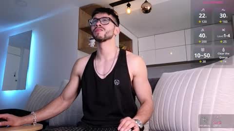 Snapshot of phantom_bigger1 chatting on 19, 11, 2025 phantom_bigger1 online show from 19, 11, 2025