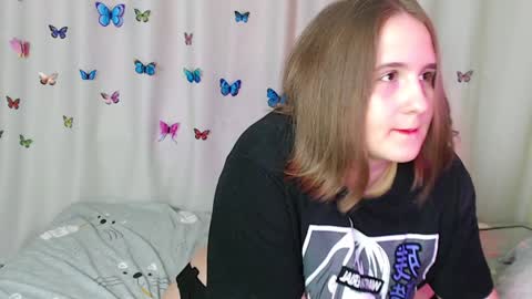 Snapshot of phantommira chatting on 9, 1, 2025 phantommira online show from 9, 1, 2025