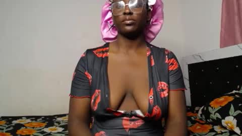 Snapshot of phat_pussylips chatting on 26, 3, 2026 tatiana online show from 26, 3, 2026