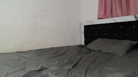 Snapshot of phat_pussylips chatting on 17, 4, 2026 tatiana online show from 17, 4, 2026
