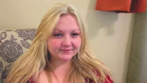 PhatAssBlond online show from 26, 4, 2026