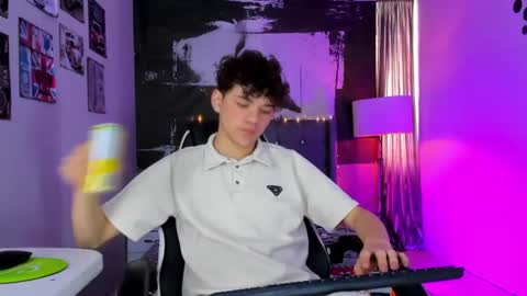 PHILLIP online show from 21, 6, 2026