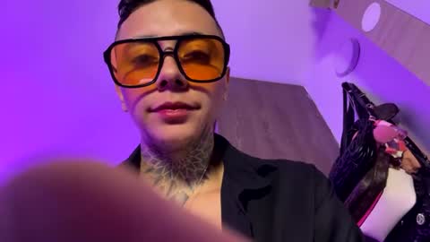 Snapshot of phillip_brownn chatting on 2, 8, 2026 PHILLIP online show from 2, 8, 2026
