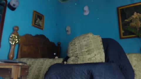 phlilloyhighclouds online show from 10, 2, 2025