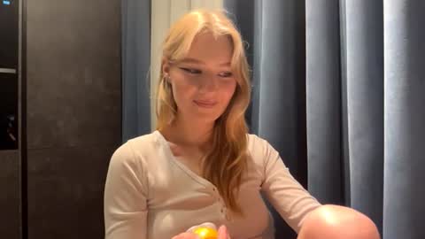 Kristie online show from 23, 7, 2026