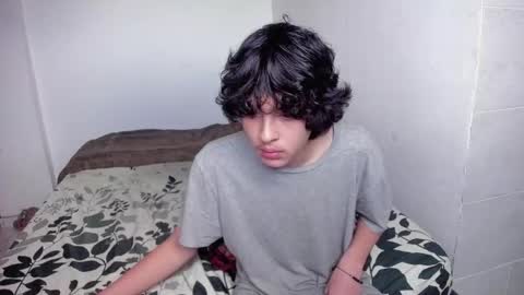 picaszomilos350 online show from 20, 11, 2025