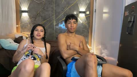 Snapshot of pichon_baby chatting on 24, 10, 2025 pichon_baby online show from 24, 10, 2025