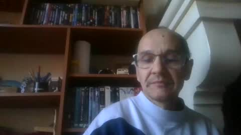 pichoun71 online show from 31, 1, 2025