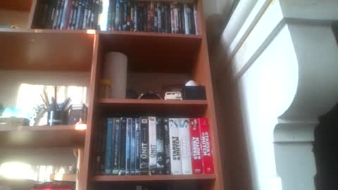 pichoun71 online show from 1, 2, 2025