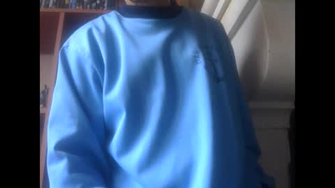 pichoun71 online show from 8, 3, 2025