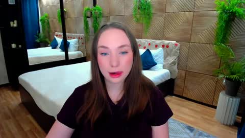 Emelie online show from 13, 4, 2026