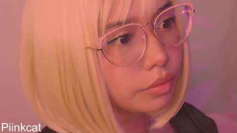 Snapshot of piinkcat chatting on 5, 3, 2025 Emi online show from 5, 3, 2025