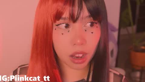 Snapshot of piinkcat chatting on 29, 9, 2025 Emi online show from 29, 9, 2025