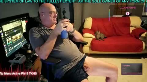 Snapshot of pilot_dave_69 chatting on 21, 9, 2025 Dave online show from 21, 9, 2025