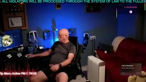 Snapshot of pilot_dave_69 chatting on 18, 11, 2025 Dave online show from 18, 11, 2025