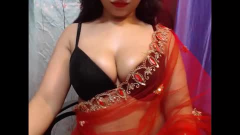 Snapshot of pilowprincess chatting on 2, 5, 2026 Sayra online show from 2, 5, 2026