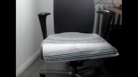 pimmel10 online show from 25, 2, 2025