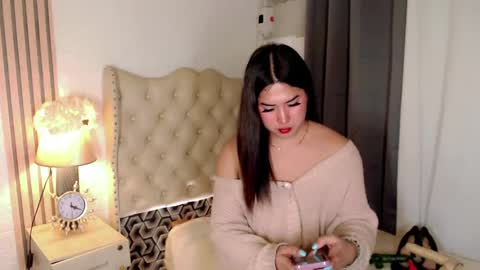 Snapshot of pinay_ivy chatting on 21, 1, 2025 Ivy Morningstar online show from 21, 1, 2025