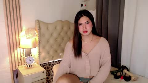 Snapshot of pinay_ivy chatting on 22, 1, 2025 Ivy Morningstar online show from 22, 1, 2025
