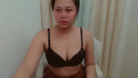 Snapshot of pinay_juliet chatting on 23, 5, 2026 pinay_juliet online show from 23, 5, 2026